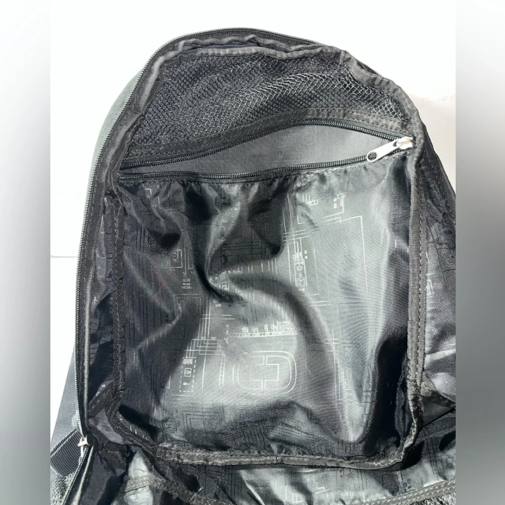 OGIO Rogue Backpack Black Laptop Travel Bag Padded Heavy Duty Tech LCM Logo‎